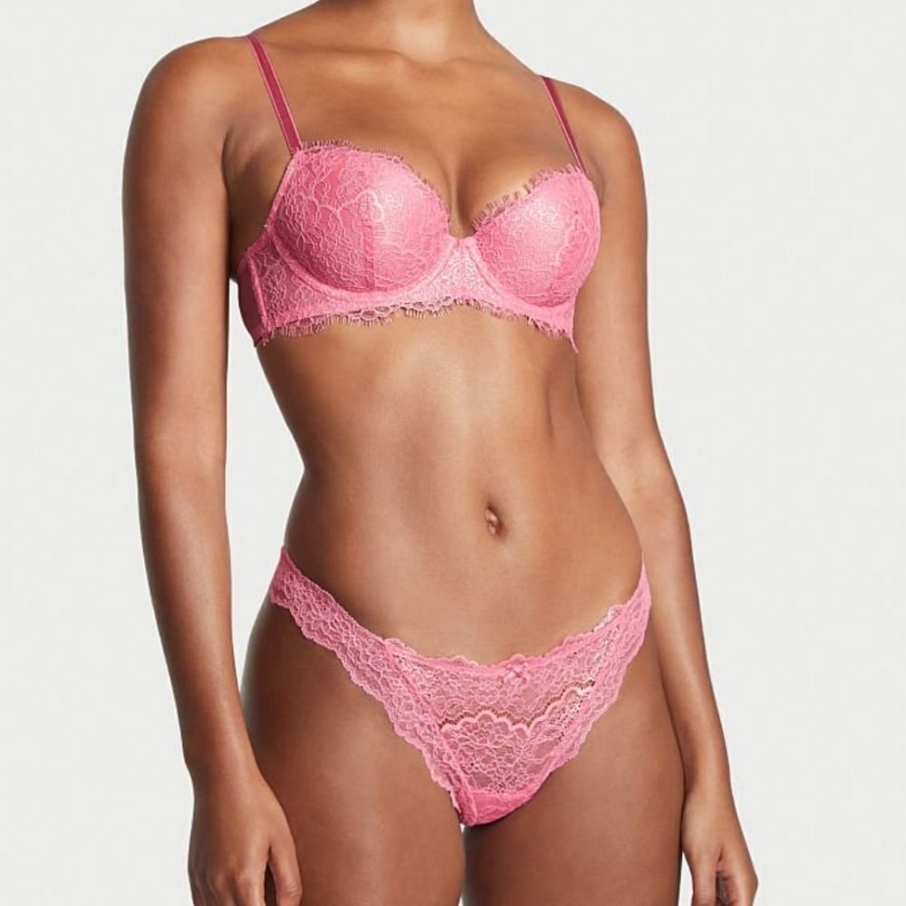 Victoria's Secret DREAM ANGELS pink Shine Lace thong Panty size xsmall
